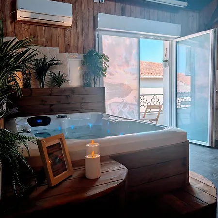 Les Spas De La Mer, Appart&spa Canopee, 100m De La Plage, Apartment *